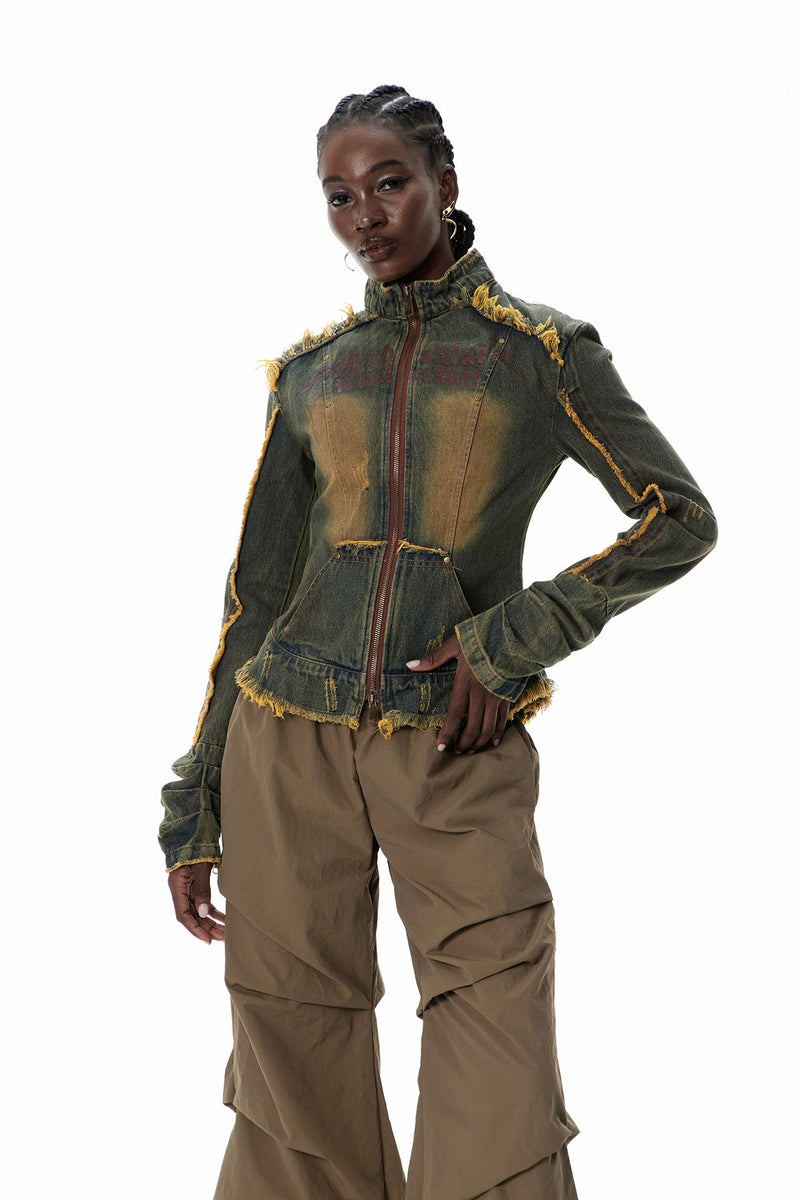 Beautifully Finished Top in a Timeless Design
