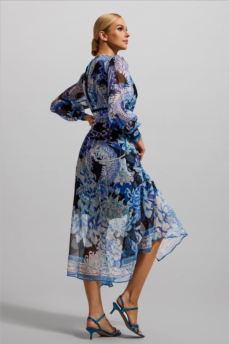 A Vintage Style Dress with Delicate Timeless Details