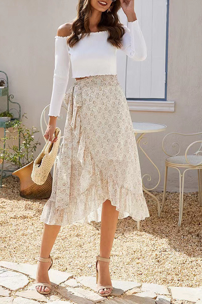 Gracefully Styled Garment for Any Occasion