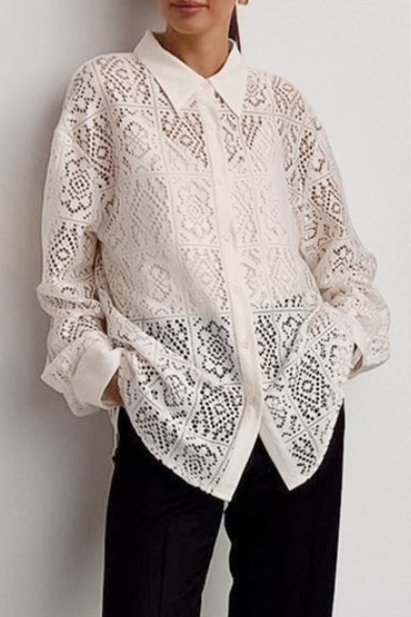 Well Tailored Blouse with a Graceful Silhouette