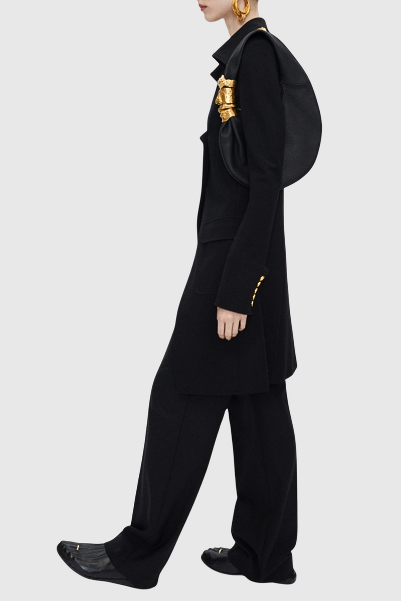 Gracefully Styled Coat for Any Occasion