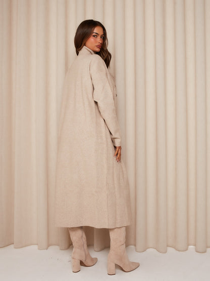 Sophisticated Garment with a Clean Classic Look