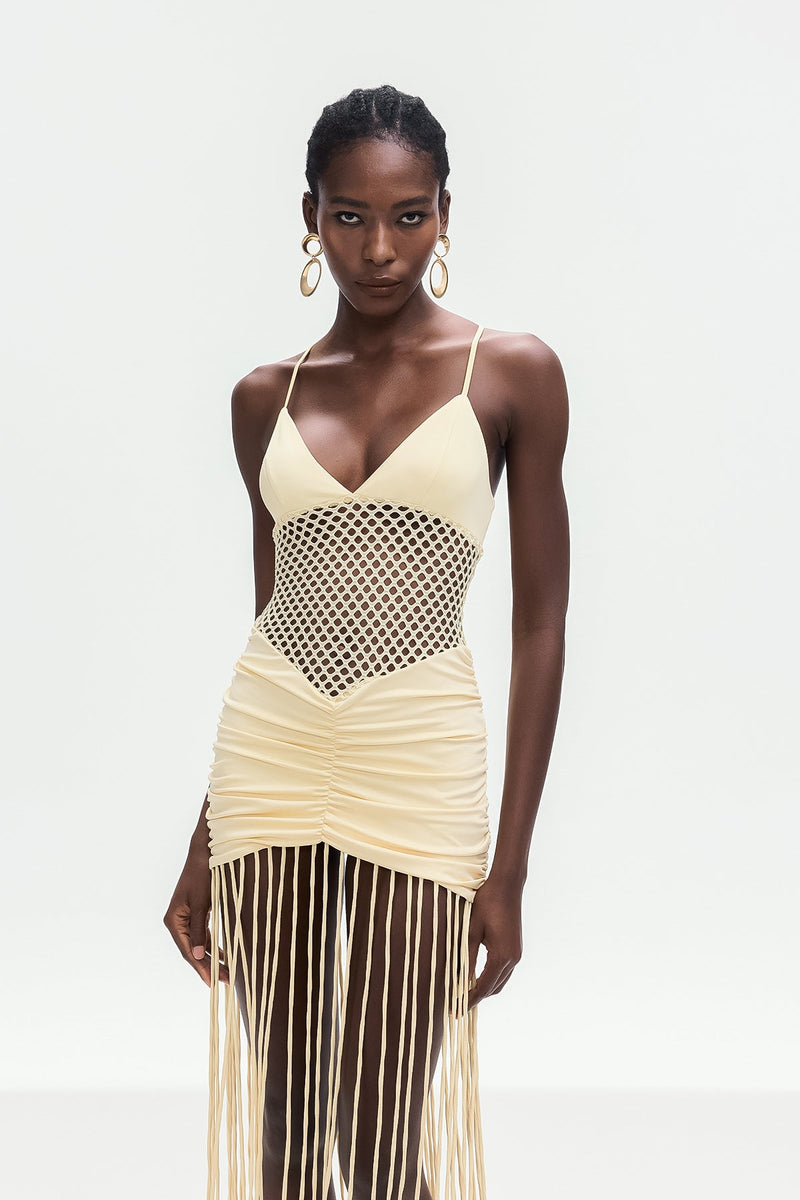 Effortlessly Elegant Dress with a Timeless Design