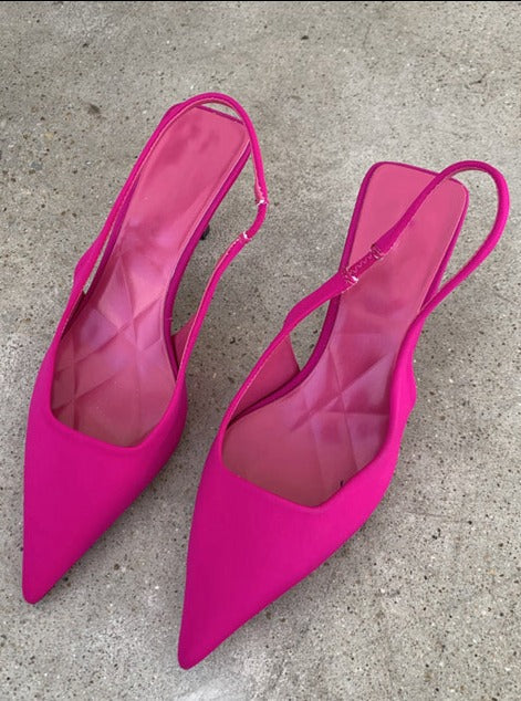 A Vintage Style Heels with Delicate Timeless Details