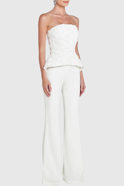 Classic Vintage Pants with a Flattering Fit