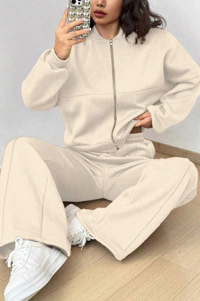 Beautifully Finished Cardigan in a Timeless Design