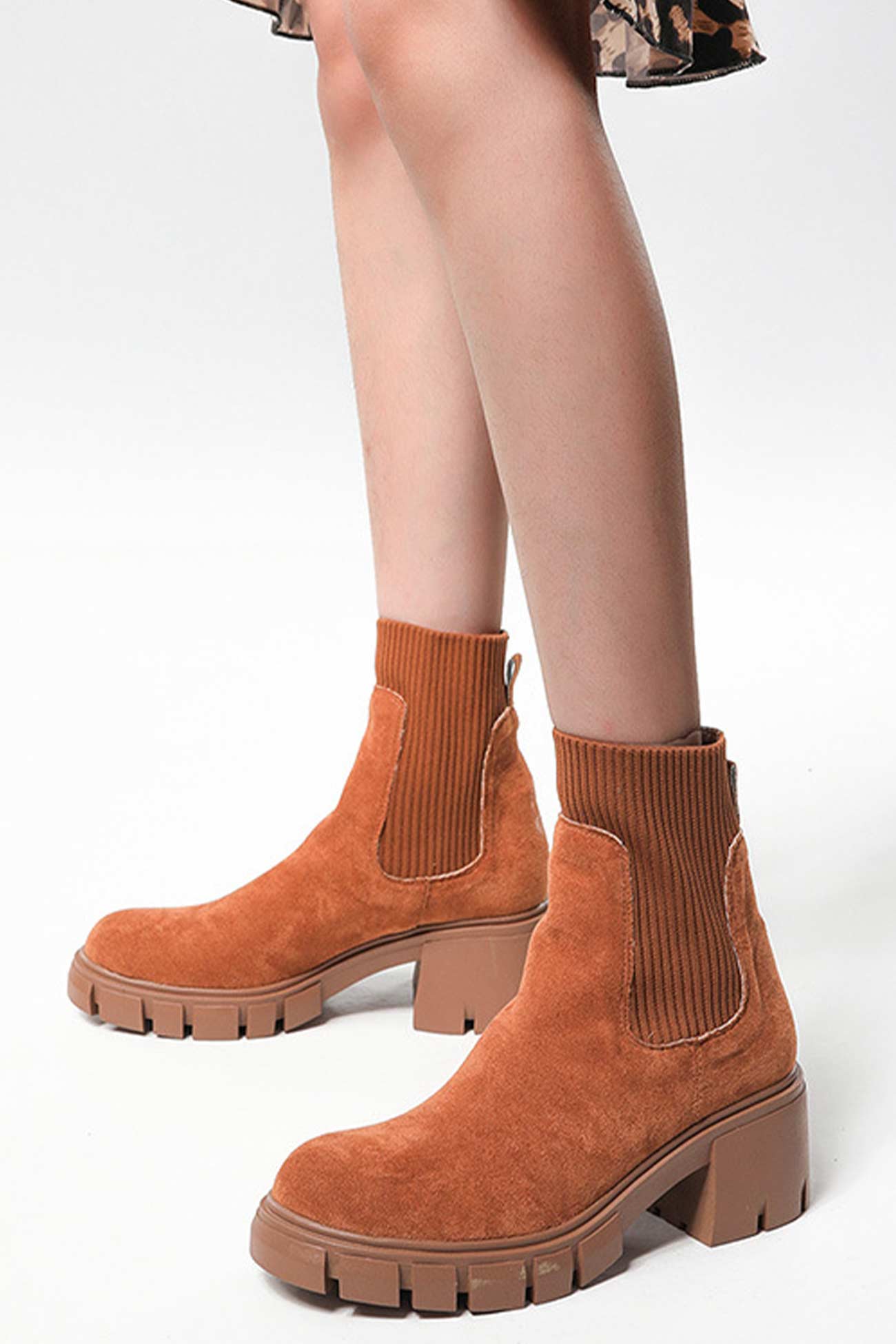 Elegantly Styled Boots for Everyday Wear