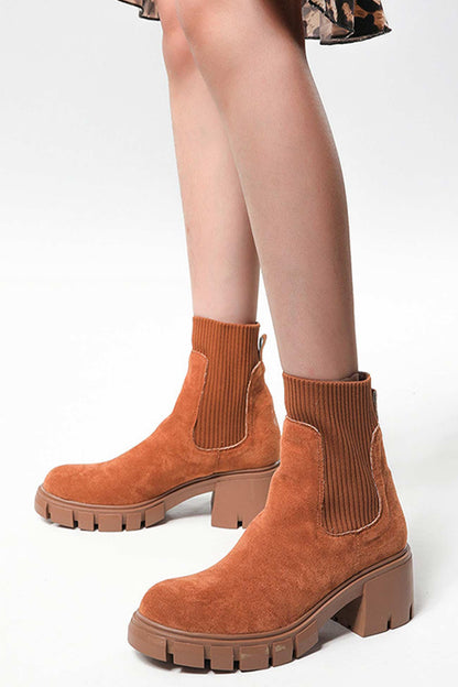 Elegantly Styled Boots for Everyday Wear