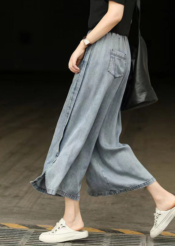 Classic Vintage Pants with a Flattering Fit
