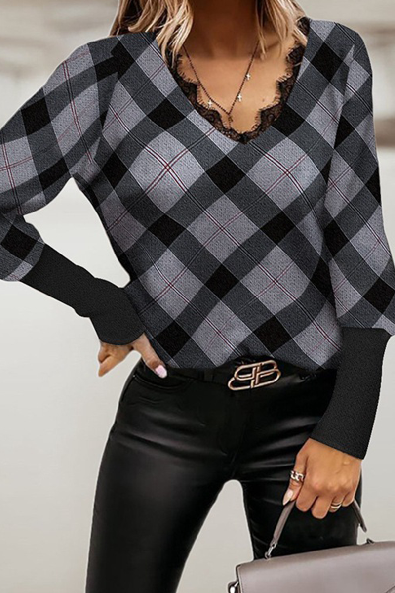 Gracefully Styled Top for Any Occasion