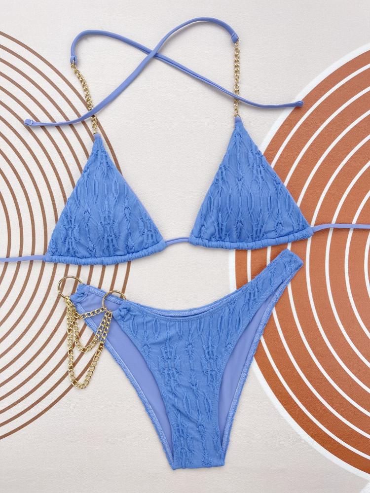 Beautifully Finished Bikini in a Timeless Design