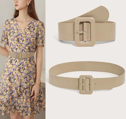 Sophisticated Garment with a Clean Classic Look
