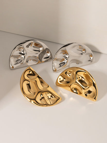 Beautifully Crafted Garment in a Classic Style