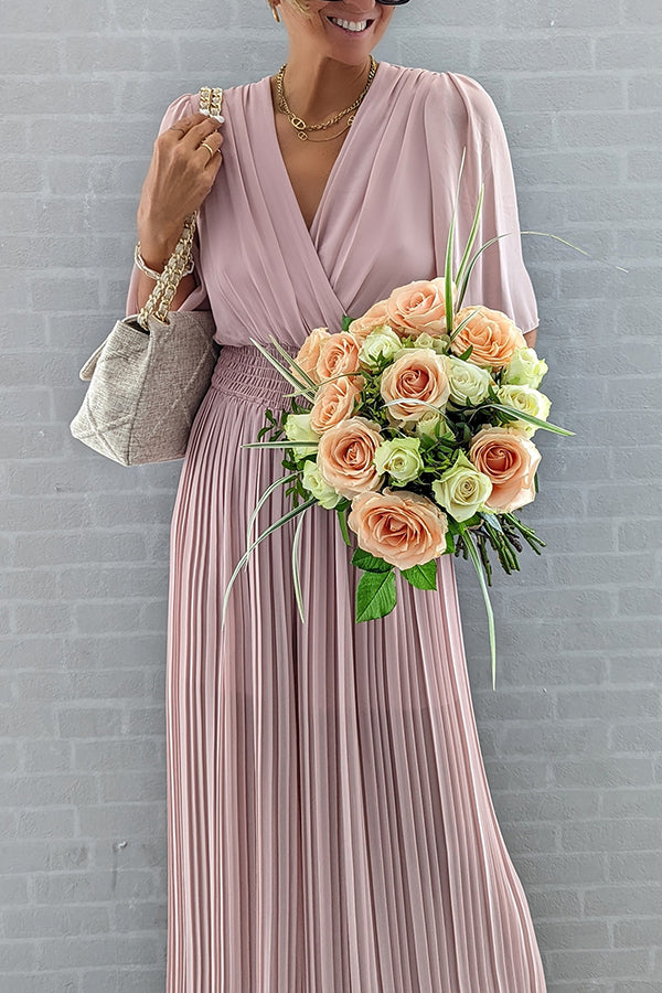 Sophisticated Garment with a Clean Classic Look