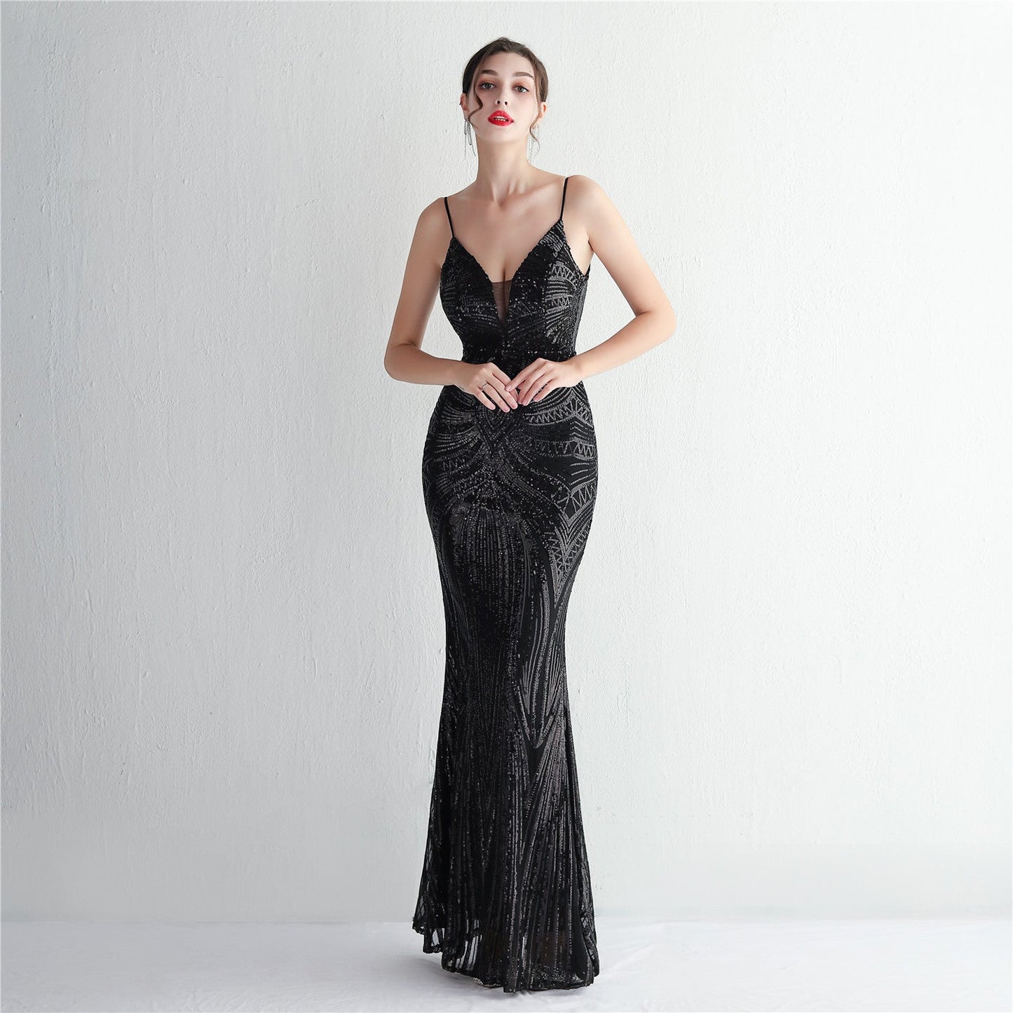 Sophisticated Dress with a Clean Classic Look