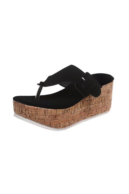 Effortlessly Elegant Sandals with a Timeless Design