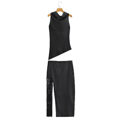 Well Tailored Top with a Graceful Silhouette