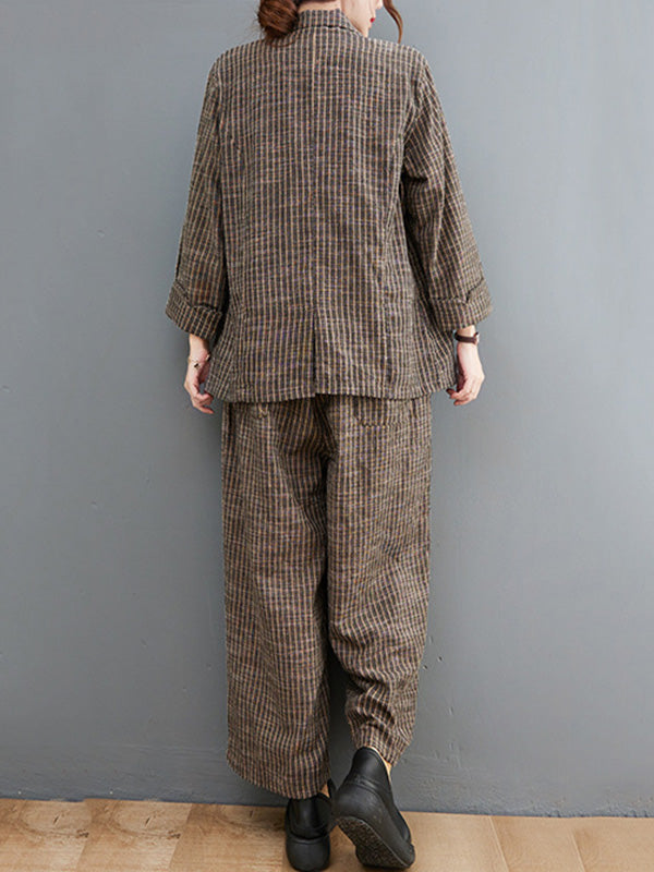Effortlessly Elegant Pants with a Timeless Design