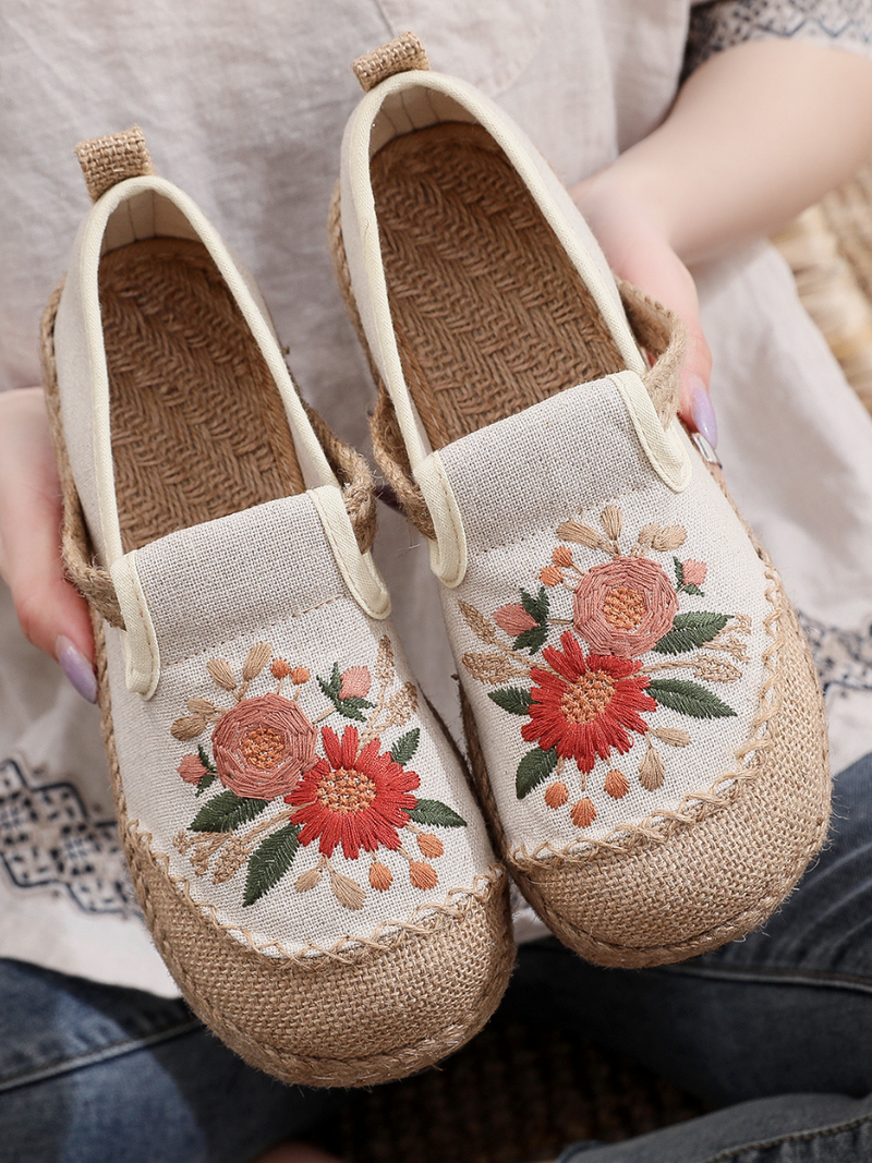 Polished Garment with an Effortless Classic Look