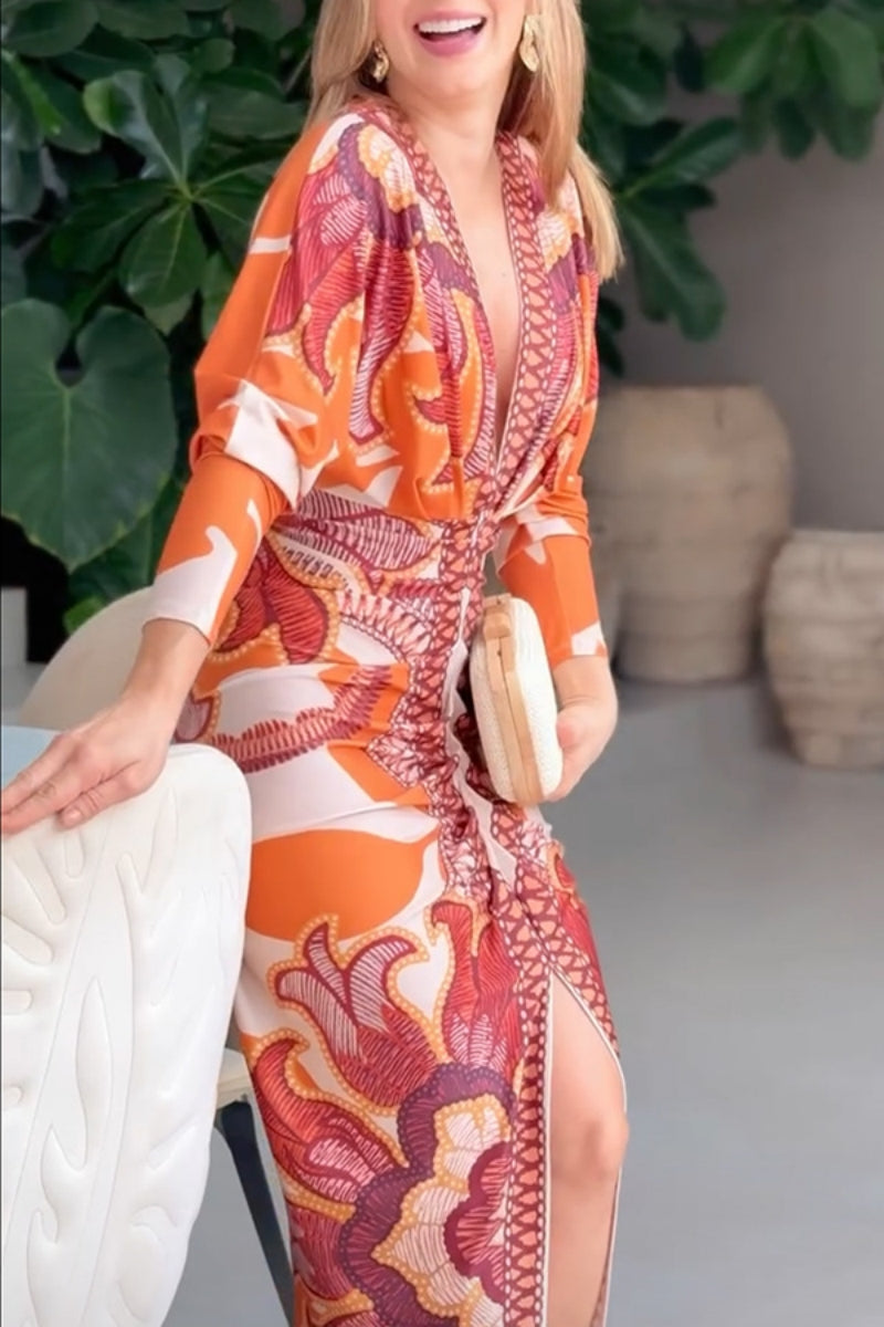 Classic Vintage & Enduringly Stylish Dress