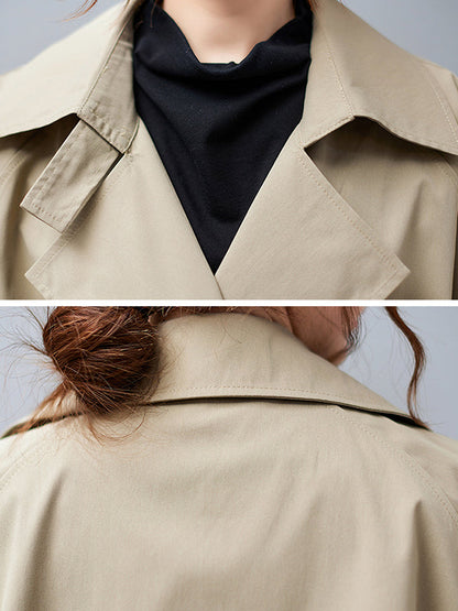 Well Tailored Coat with a Graceful Silhouette