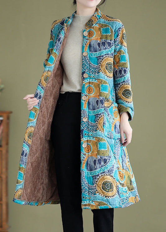 Beautifully Finished Coat in a Timeless Design