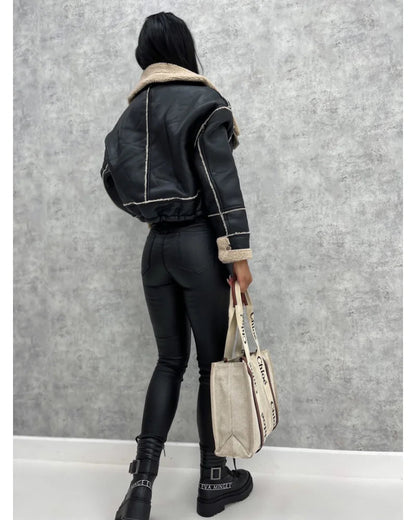 Elegantly Styled Jacket for Everyday Wear