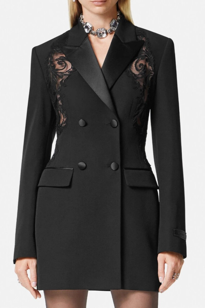 Sophisticated Dress with a Clean Classic Look