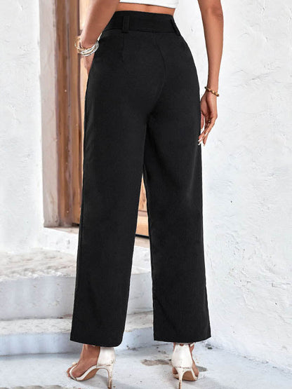 Beautifully Finished Pants in a Timeless Design
