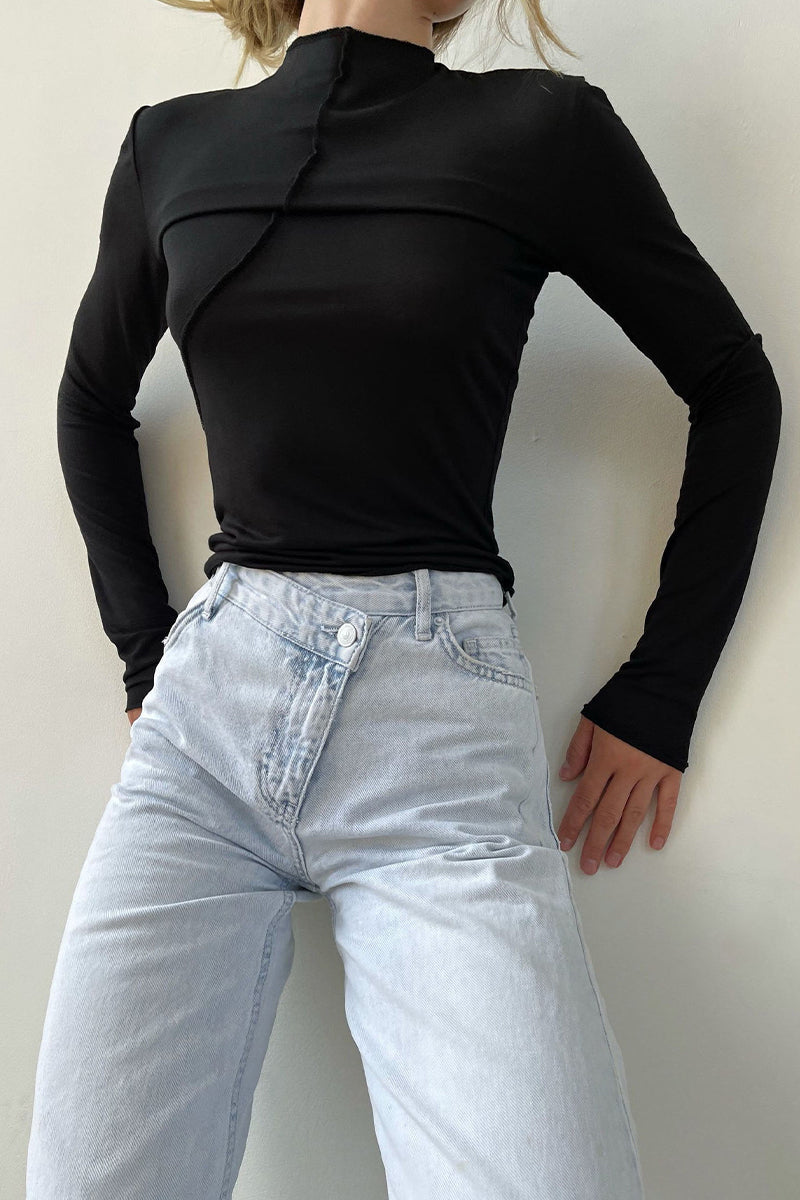 Beautifully Finished Top in a Timeless Design
