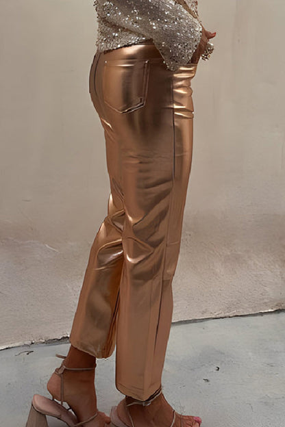 Effortlessly Elegant Garment with a Timeless Design