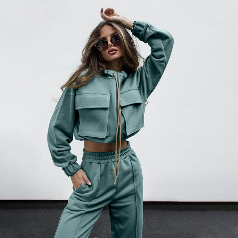Sophisticated Trousers with a Clean Classic Look