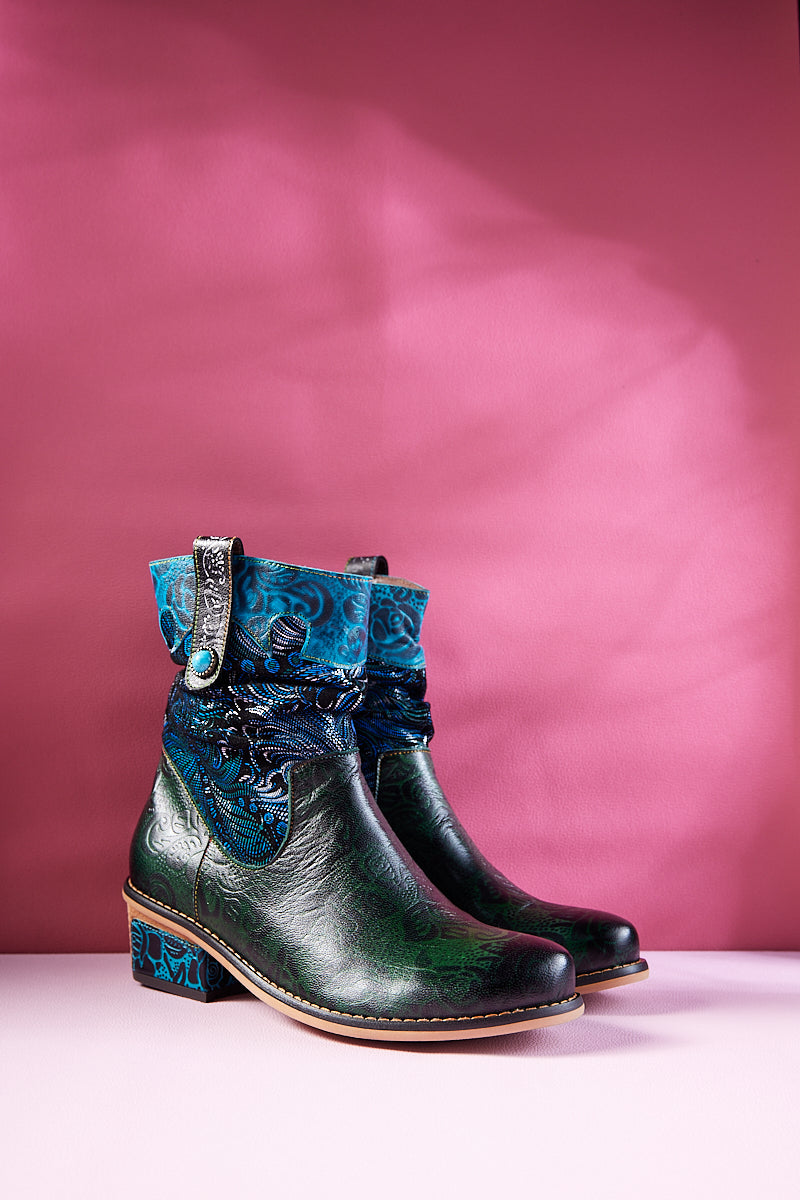 Elegantly Styled Boots for Everyday Wear