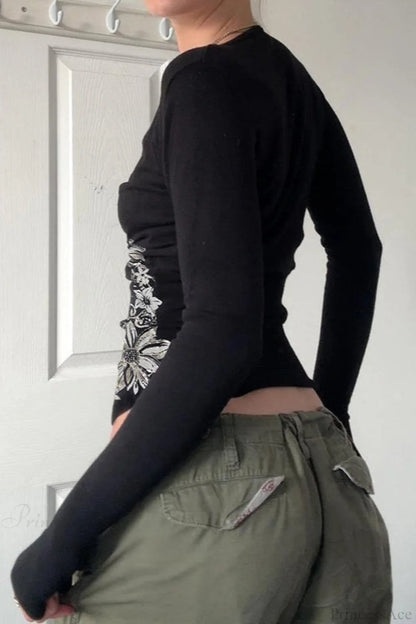Sophisticated Garment with a Clean Classic Look