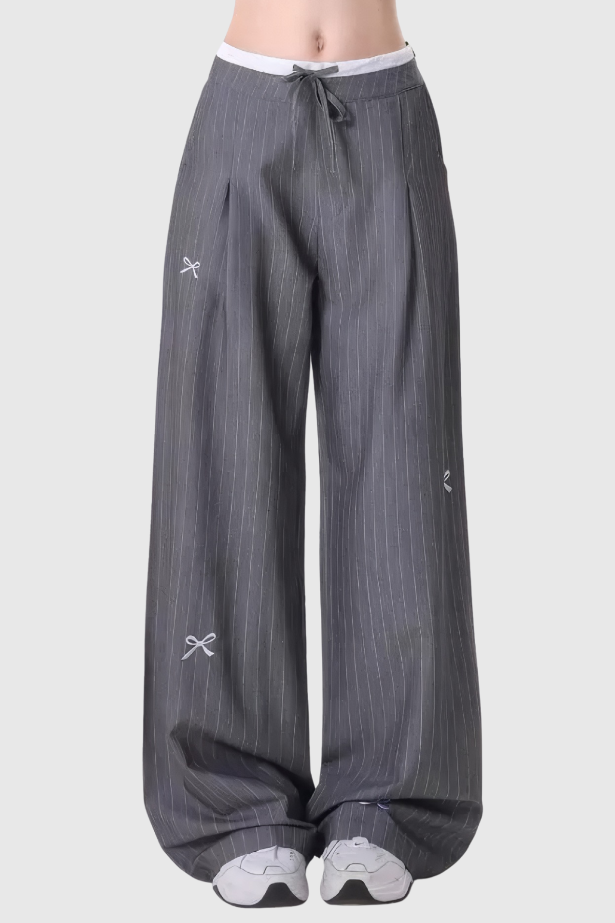 Classic Vintage Pants with a Flattering Fit