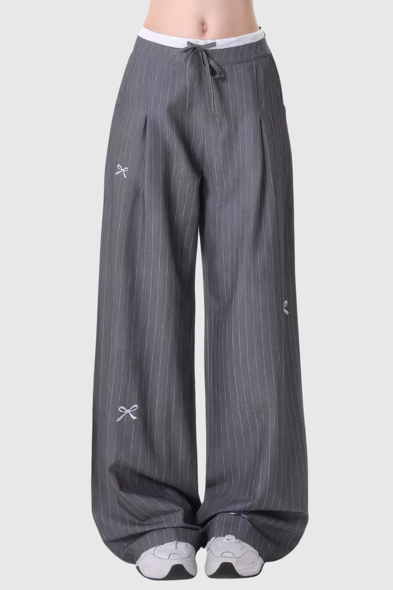 Classic Vintage Pants with a Flattering Fit