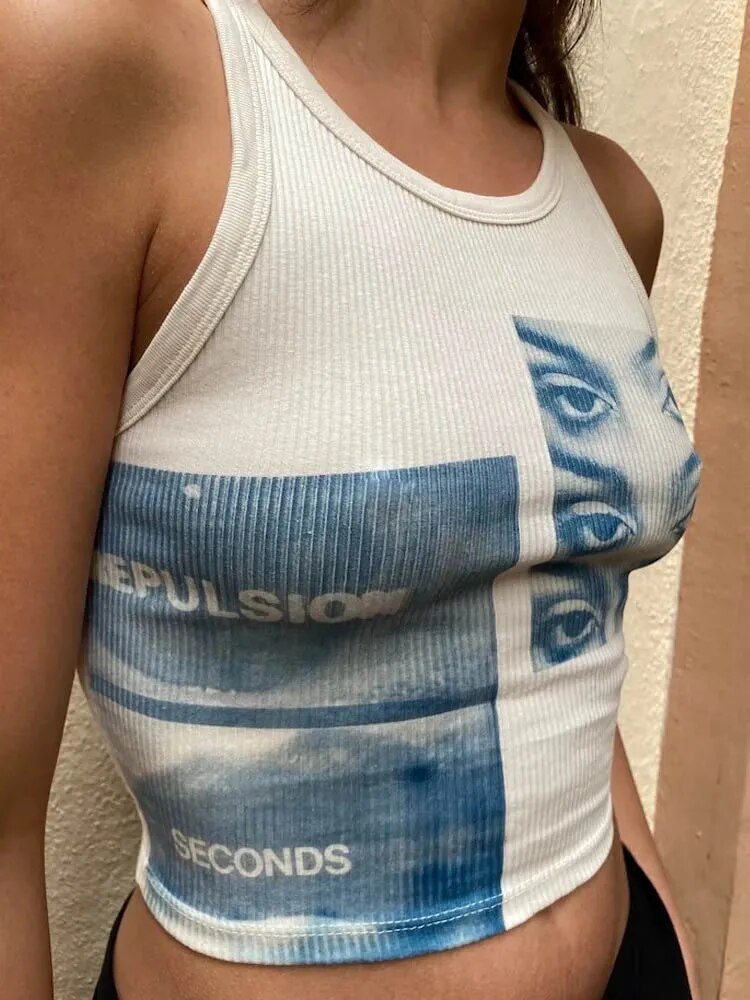 Classic Vintage Top with a Flattering Fit