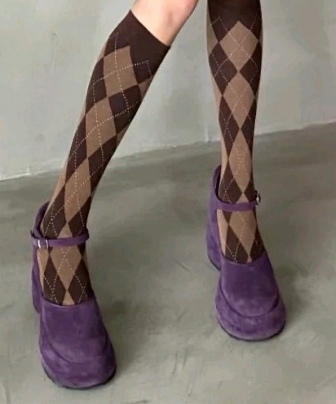 Effortlessly Elegant Heels with a Timeless Design