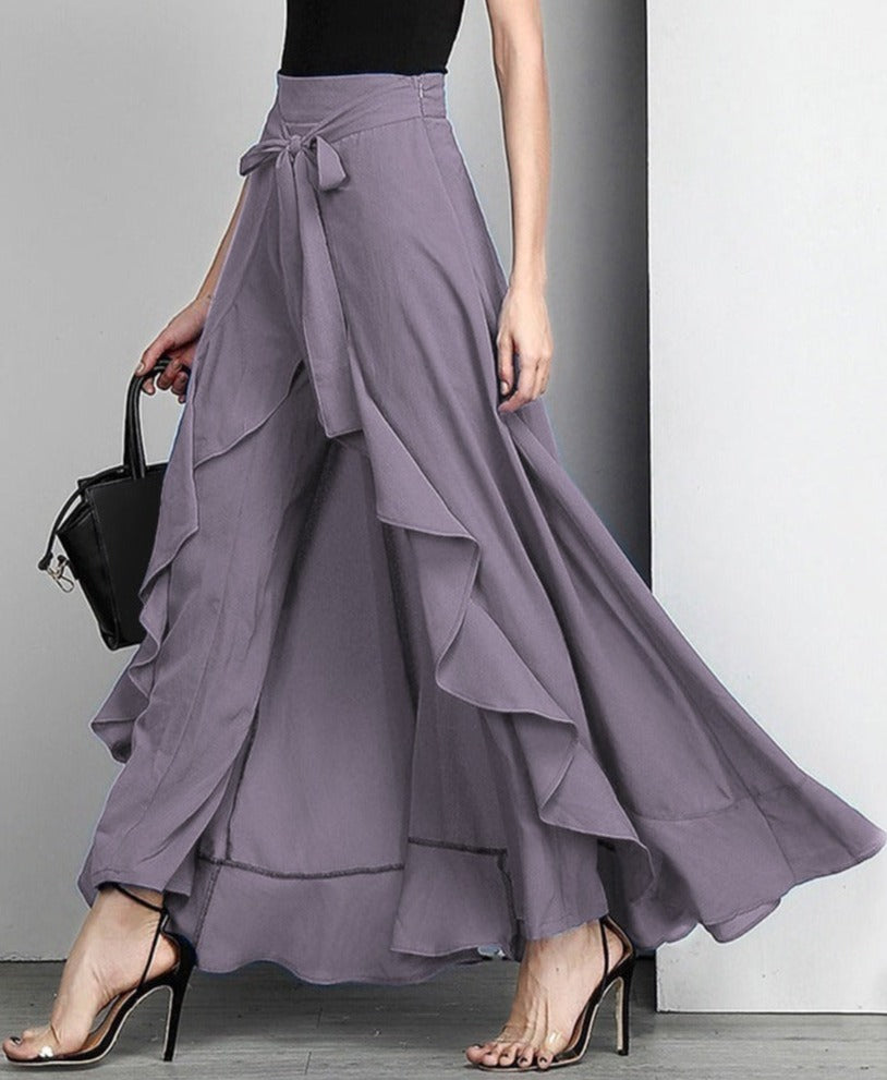 Well Tailored Pants with a Graceful Silhouette