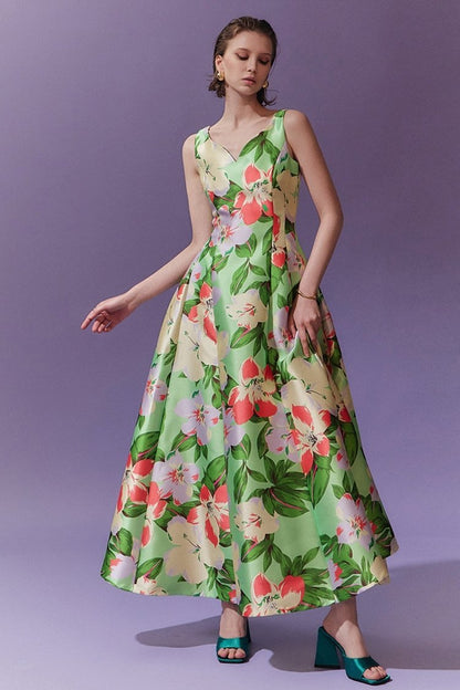 A Vintage Style Dress with Delicate Timeless Details