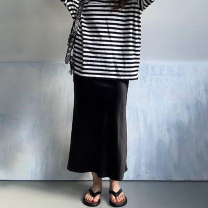 Well Tailored Garment with a Graceful Silhouette