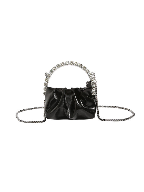 Well Tailored Bag with a Graceful Silhouette
