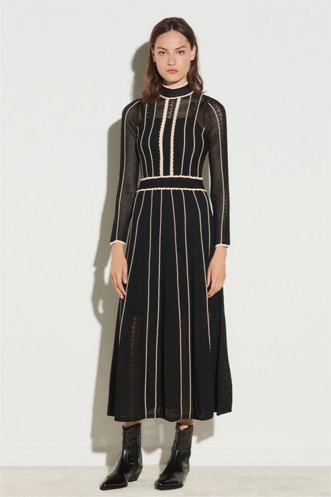 Polished Dress with an Effortless Classic Look