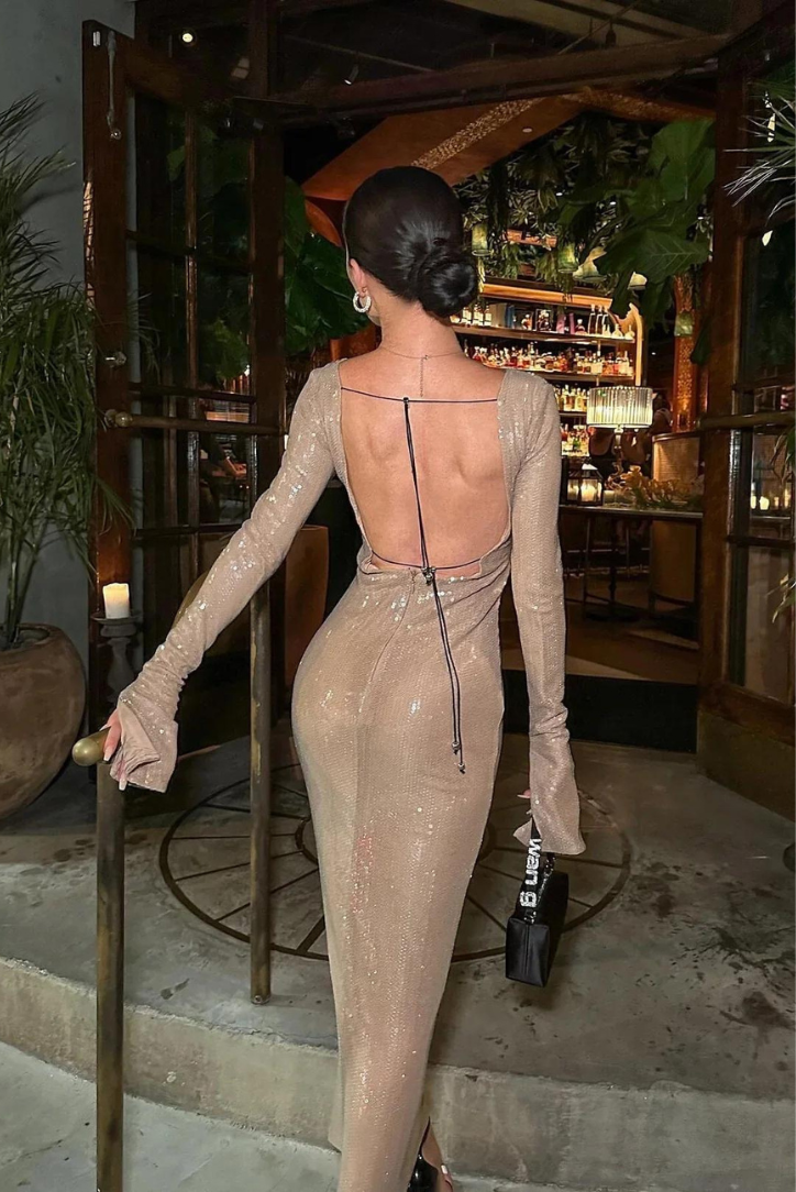 Sophisticated Dress with a Clean Classic Look