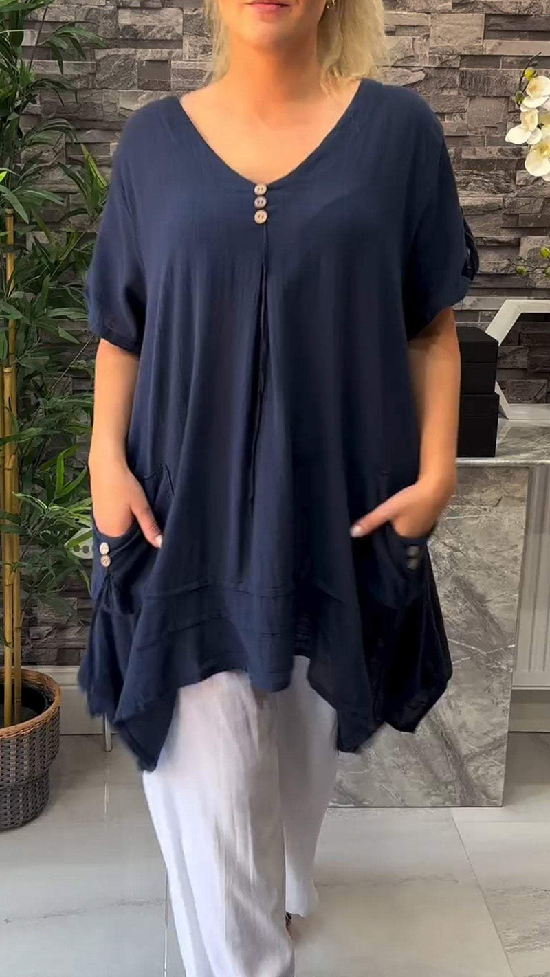Classic Vintage Top with a Flattering Fit