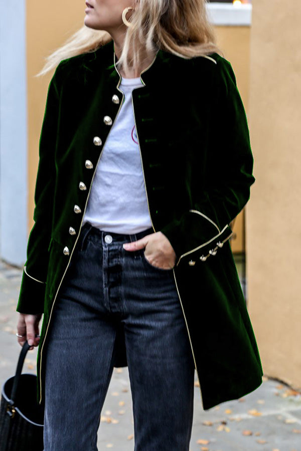 Elegantly Styled Coat for Everyday Wear