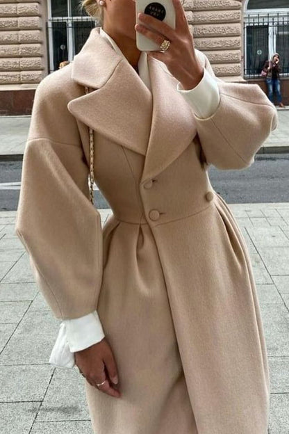 Beautifully Crafted Coat in a Classic Style