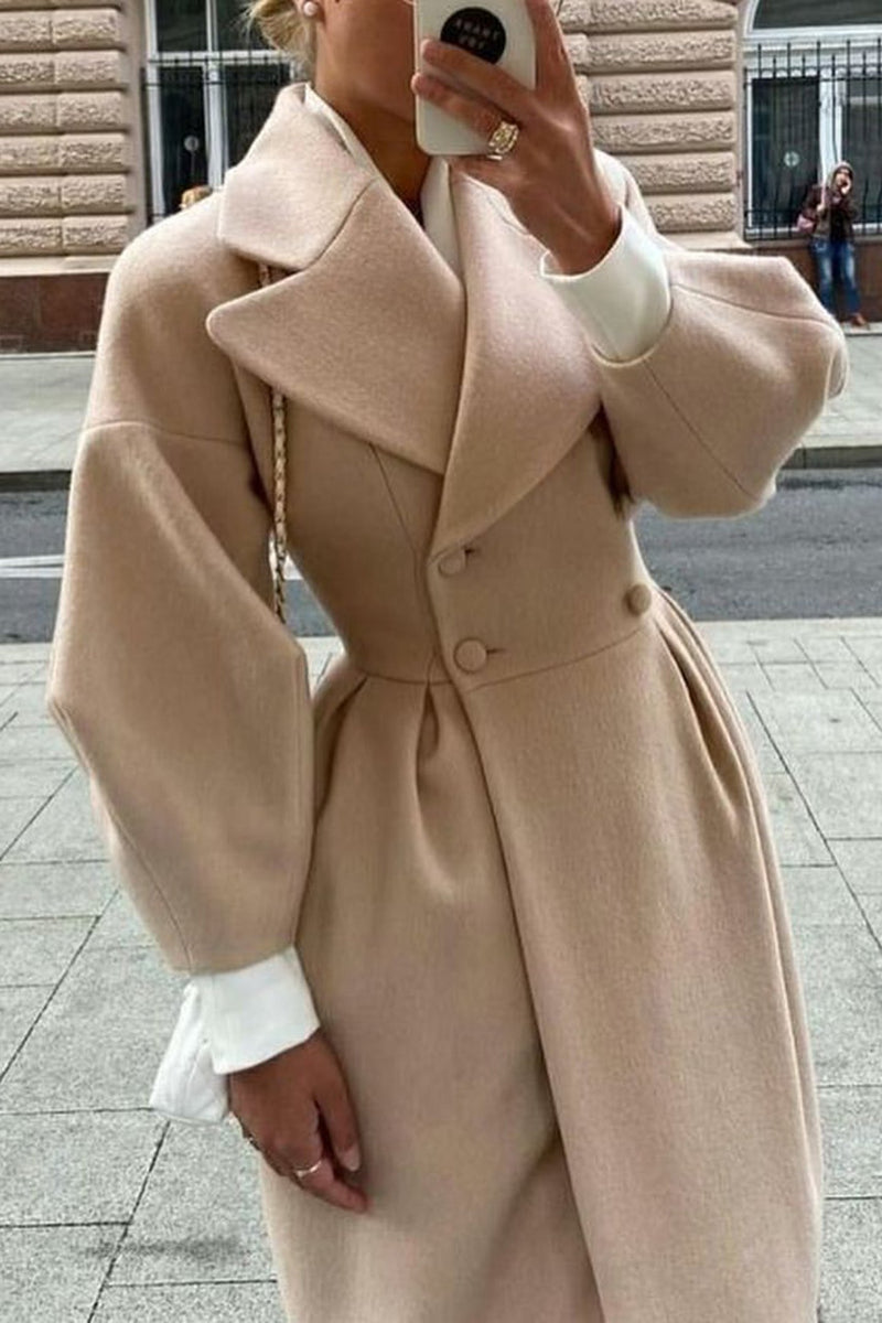 Beautifully Crafted Coat in a Classic Style