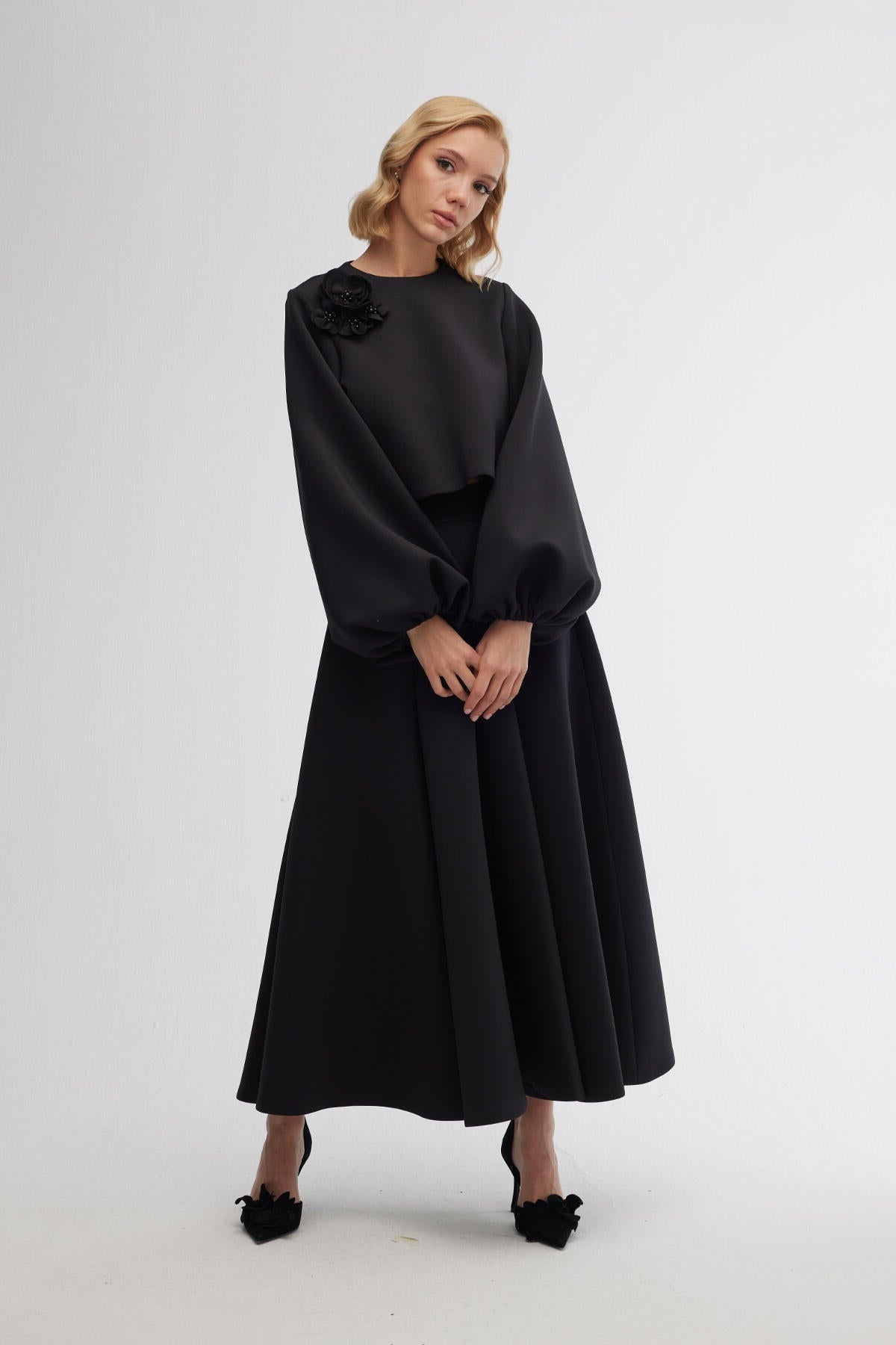 Gracefully Styled Garment for Any Occasion