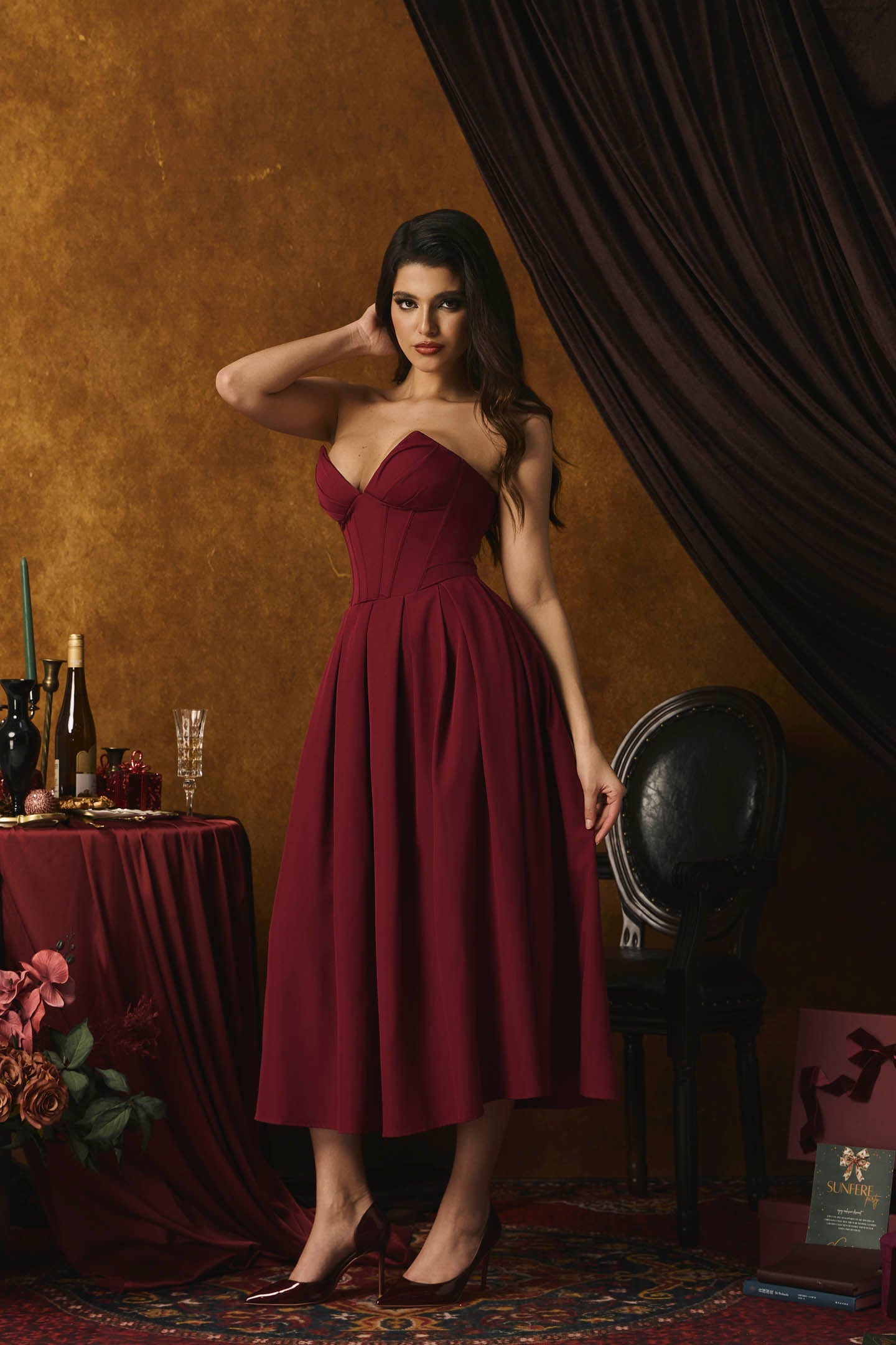 Effortlessly Elegant Dress with a Timeless Design